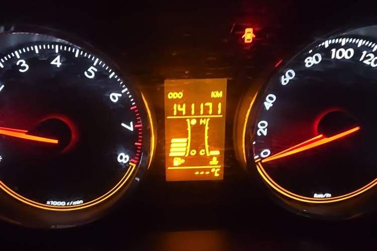 Used Chevrolet Sail 2015 Sail 3 1.3L Manual Ideal Edition Odometer Close Up