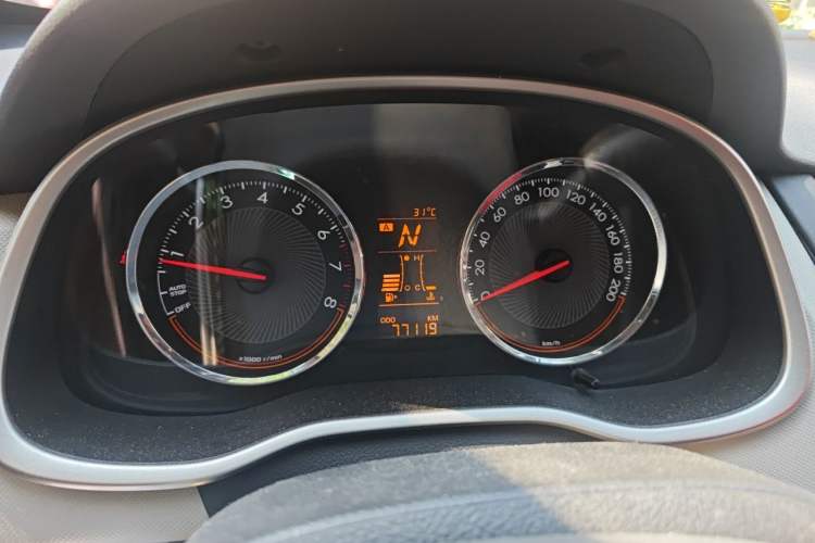 Used Chevrolet Sail 2015 Sail 3 1.3L AMT Ideal Edition Odometer Close Up
