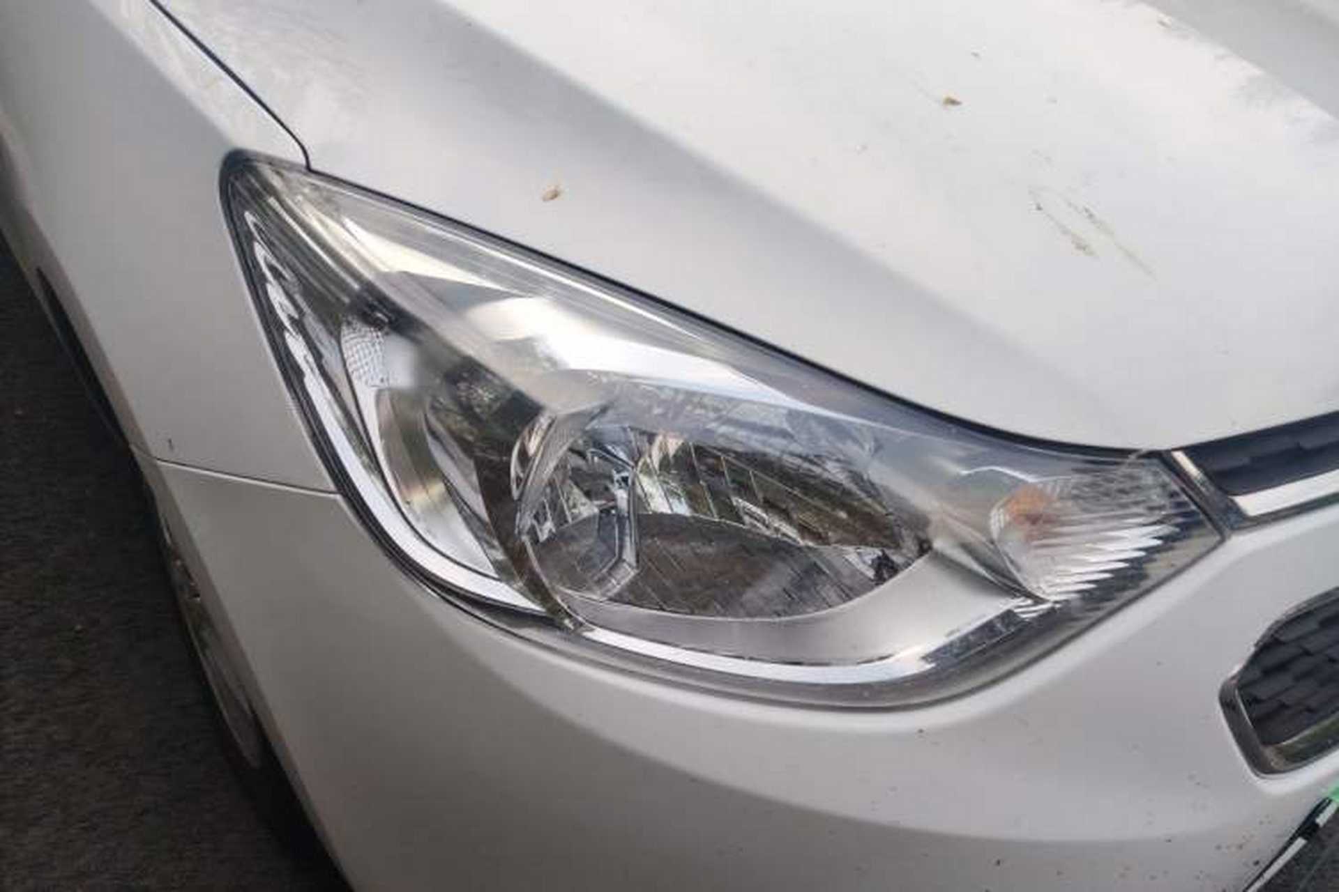Used Chevrolet Sail 2015 Sail 3 1.5L Manual with Ideal Sunroof Edition Right Front Headlight