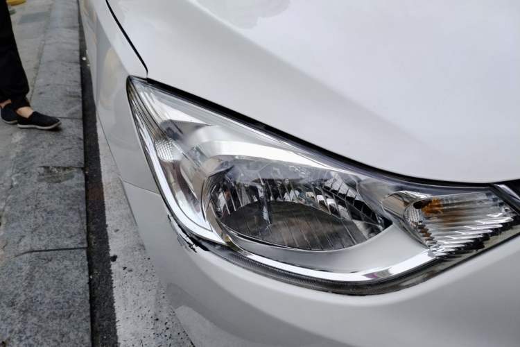 Used Chevrolet Sail 2015 Sail 3 1.5L Manual with Ideal Sunroof Edition Right Front Headlight