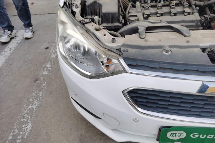 Used Chevrolet Sail 2015 Sail 3 1.3L Manual Ideal Edition Right Front Headlight