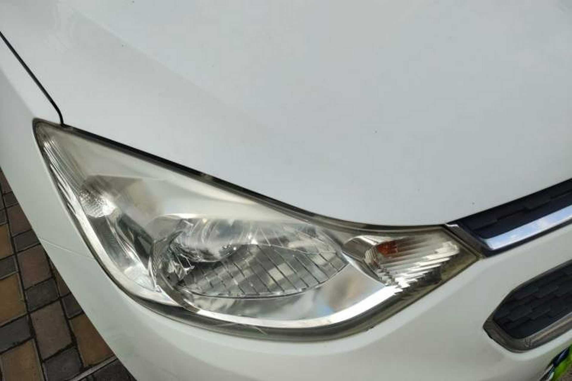 Used Chevrolet Sail 2015 Sail 3 1.5L Manual with Ideal Sunroof Edition Right Front Headlight