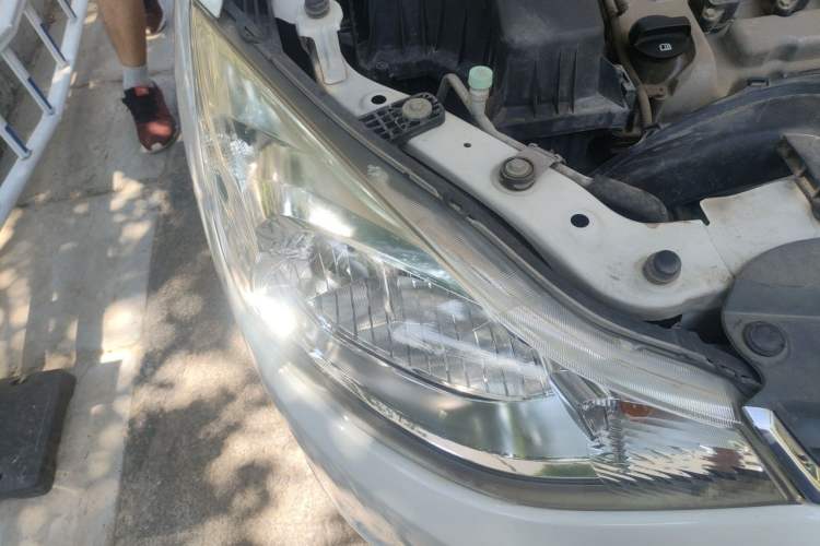 Used Chevrolet Sail 2015 Sail 3 1.3L Manual Ideal Edition Right Front Headlight