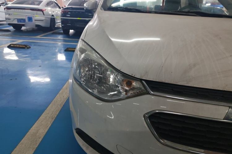 Used Chevrolet Sail 2015 Sail 3 1.5L Manual with Ideal Sunroof Edition Right Front Headlight