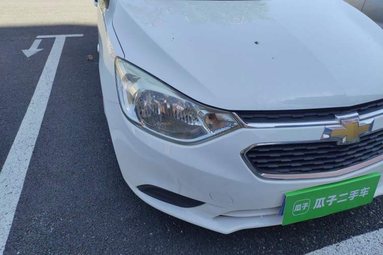 Used Chevrolet Sail 2015 Sail 3 1.3L Manual Ideal Edition Right Front Headlight