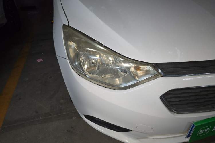 Used Chevrolet Sail 2015 Sail 3 1.3L Manual Ideal Edition Right Front Headlight