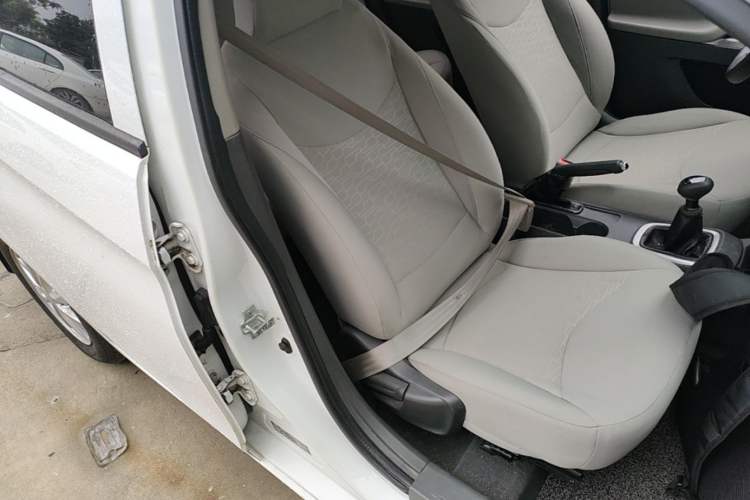 Used Chevrolet Sail 2015 Sail 3 1.3L Manual Ideal Edition Right Front Seat