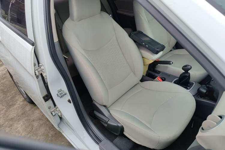 Used Chevrolet Sail 2015 Sail 3 1.5L Manual with Ideal Sunroof Edition Right Front Seat