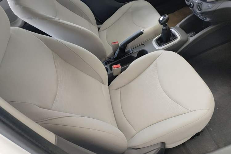 Used Chevrolet Sail 2015 Sail 3 1.3L Manual with Ideal Sunroof Edition Right Front Seat