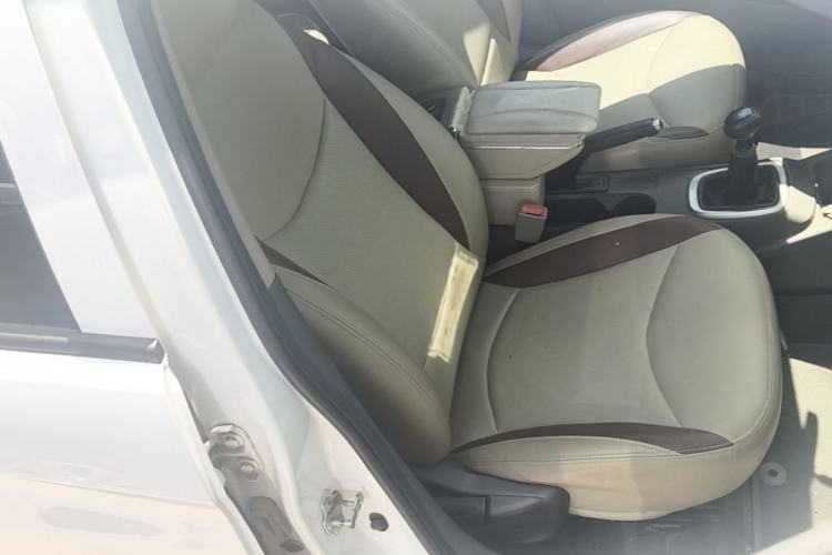 Used Chevrolet Sail 2015 Sail 3 1.5L Manual with Ideal Sunroof Edition Right Front Seat