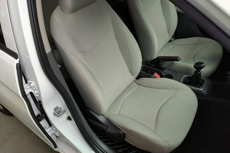 Used Chevrolet Sail 2015 Sail 3 1.5L Manual with Ideal Sunroof Edition Right Front Seat