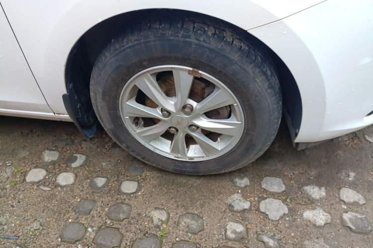 Used Chevrolet Sail 2015 Sail 3 1.3L Manual Ideal Edition Right Front Wheel Hub