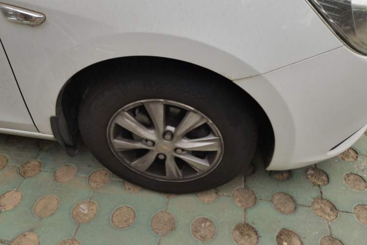 Used Chevrolet Sail 2015 Sail 3 1.3L AMT Ideal Edition Right Front Wheel Hub