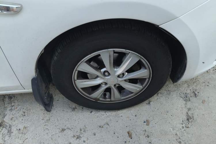 Used Chevrolet Sail 2015 Sail 3 1.3L AMT Ideal Edition Right Front Wheel Hub