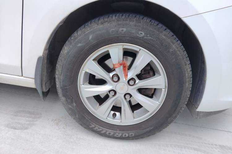 Used Chevrolet Sail 2015 Sail 3 1.3L Manual Ideal Edition Right Front Wheel Hub