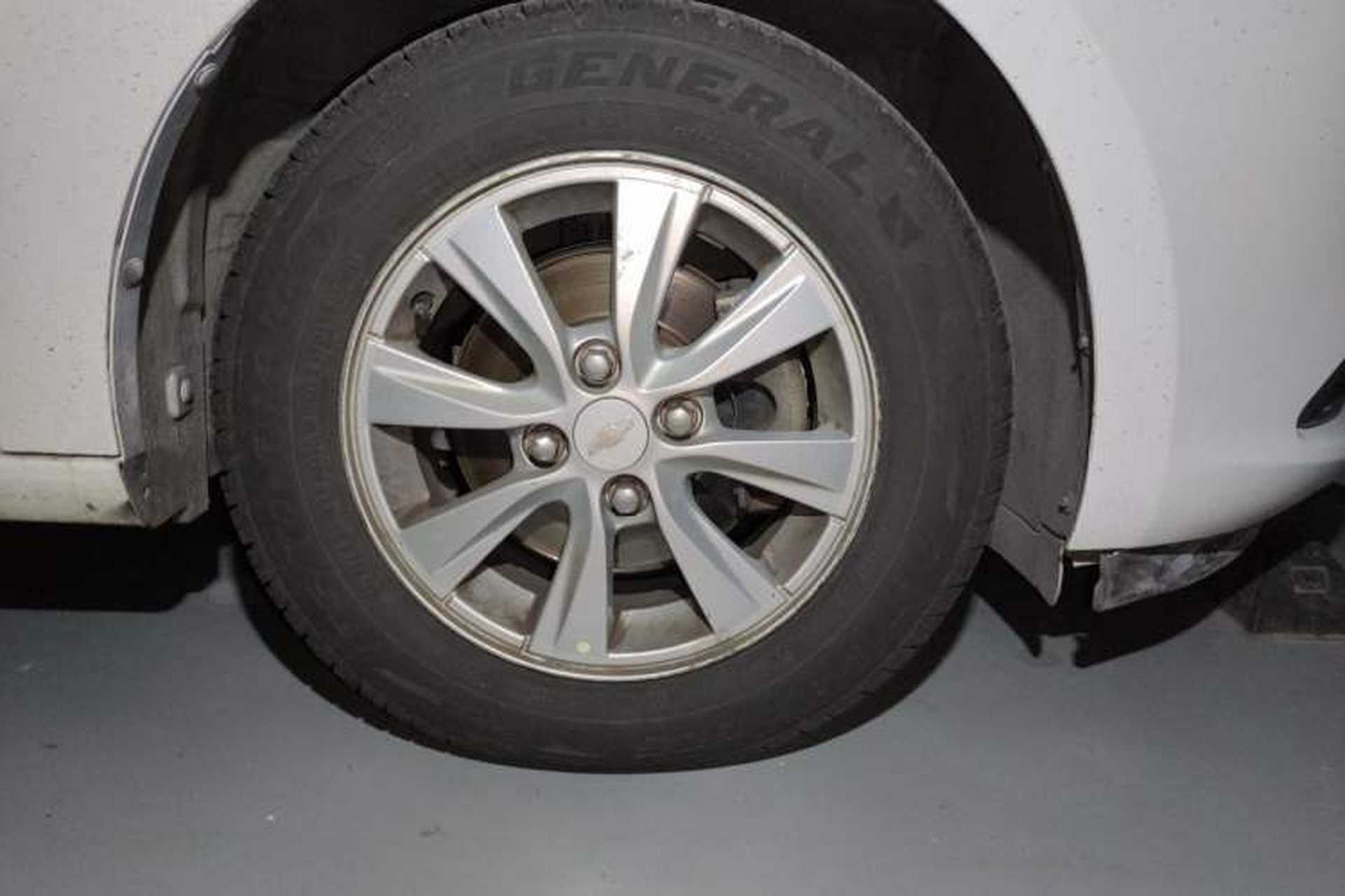 Used Chevrolet Sail 2015 Sail 3 1.3L Manual Ideal Edition Right Front Wheel Hub