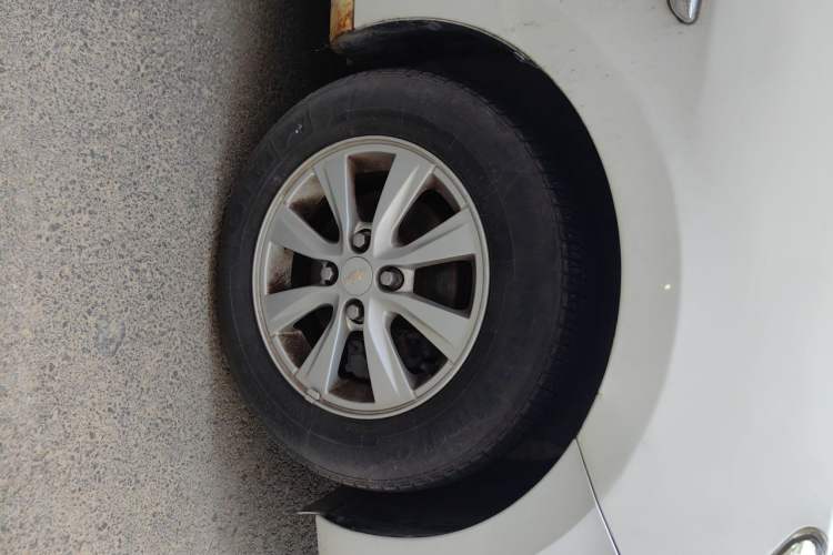 Used Chevrolet Sail 2015 Sail 3 1.3L AMT Ideal Edition Right Front Wheel Hub