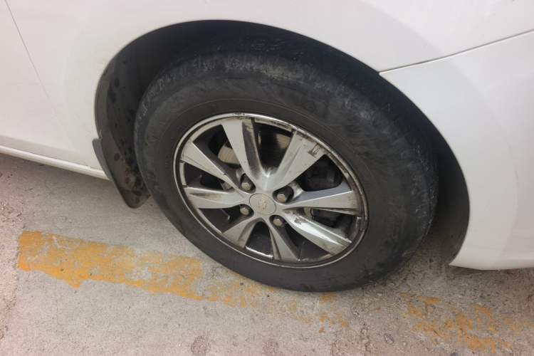 Used Chevrolet Sail 2015 Sail 3 1.3L AMT Ideal Edition Right Front Wheel Hub