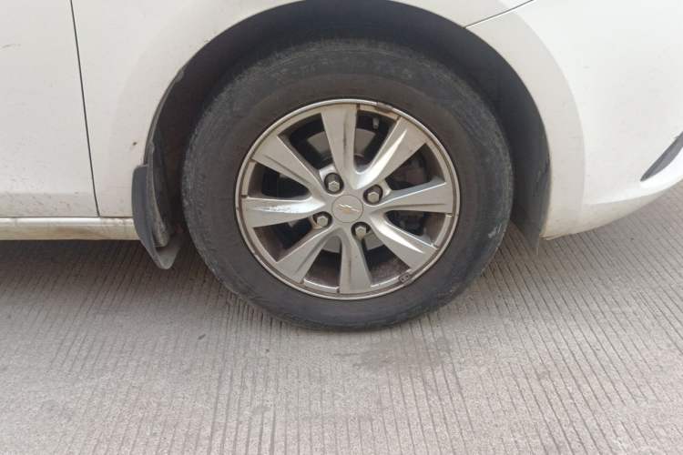 Used Chevrolet Sail 2015 Sail 3 1.3L AMT Ideal Edition Right Front Wheel Hub