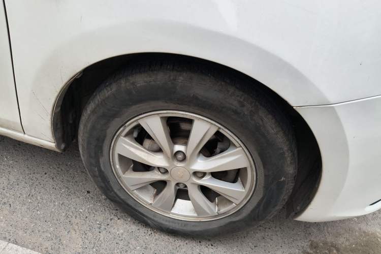 Used Chevrolet Sail 2015 Sail 3 1.5L Manual Happiness Edition Right Front Wheel Hub