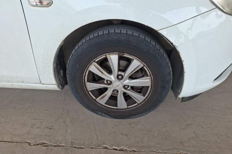 Used Chevrolet Sail 2015 Sail 3 1.3L AMT Ideal Edition Right Front Wheel Hub
