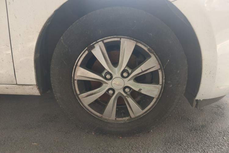 Used Chevrolet Sail 2015 Sail 3 1.3L AMT Ideal Edition Right Front Wheel Hub