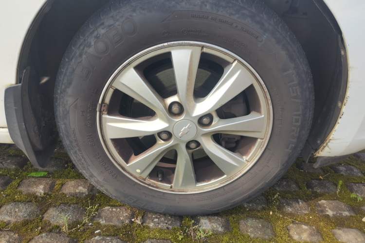 Used Chevrolet Sail 2015 Sail 3 1.3L AMT Ideal Edition Right Front Wheel Hub