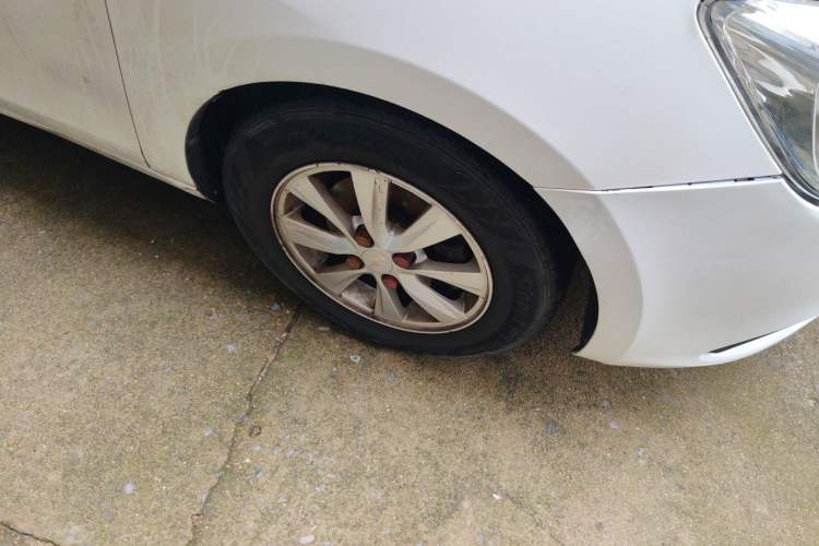 Used Chevrolet Sail 2015 Sail 3 1.3L Manual Ideal Edition Right Front Wheel Hub