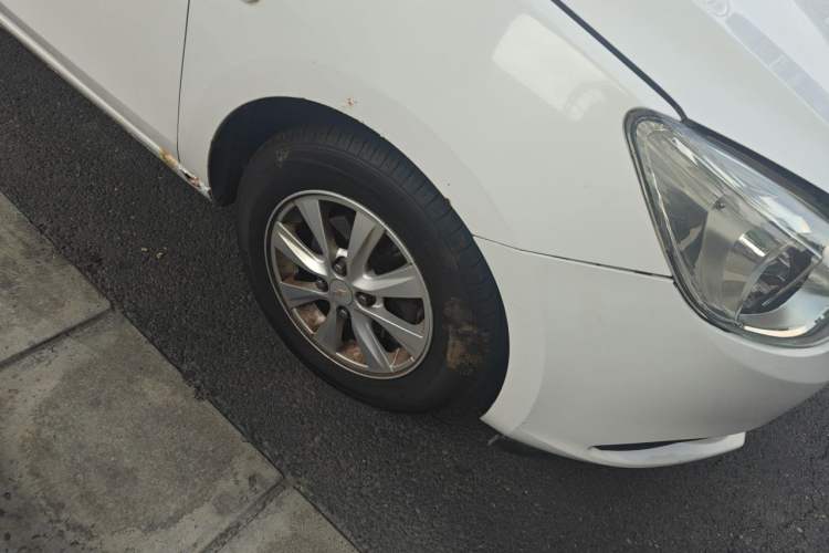 Used Chevrolet Sail 2015 Sail 3 1.3L AMT Ideal Edition Right Front Wheel Hub