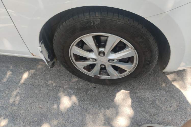 Used Chevrolet Sail 2015 Sail 3 1.3L Manual Ideal Edition Right Front Wheel Hub