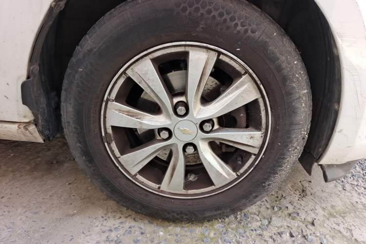 Used Chevrolet Sail 2015 Sail 3 1.3L AMT Ideal Edition Right Front Wheel Hub