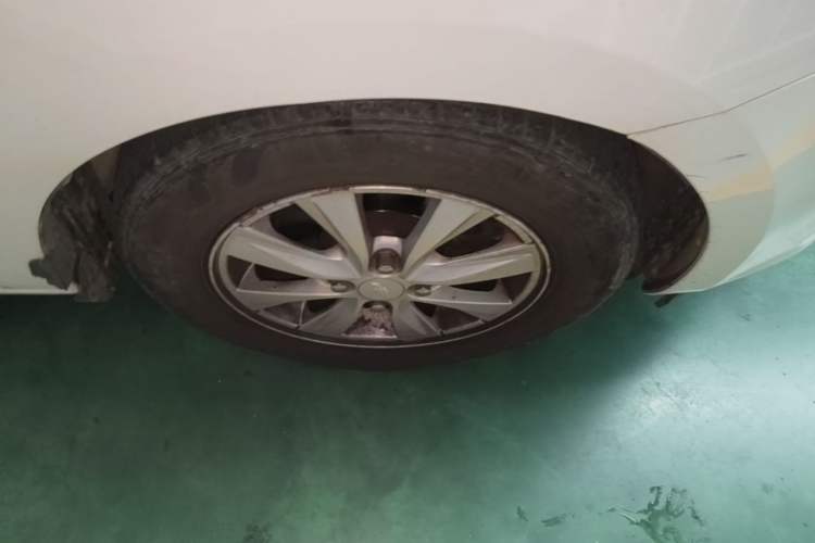 Used Chevrolet Sail 2015 Sail 3 1.3L Manual Ideal Edition Right Front Wheel Hub