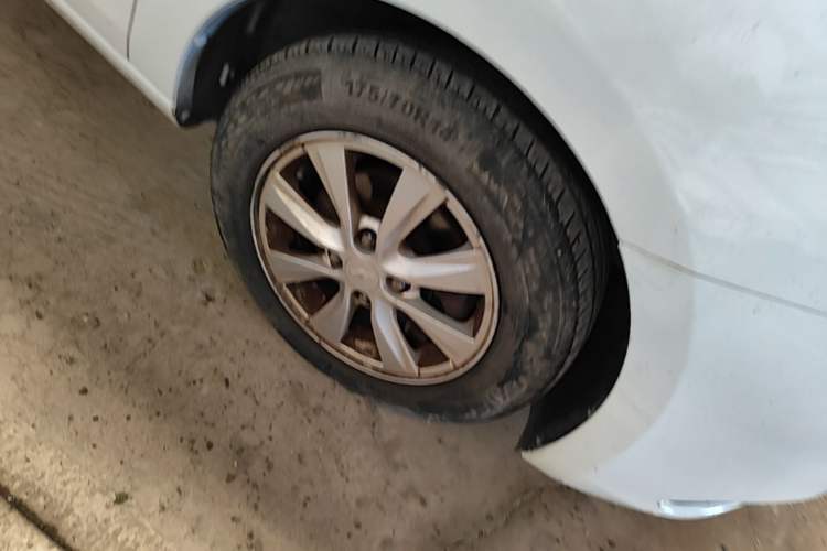 Used Chevrolet Sail 2015 Sail 3 1.3L Manual Ideal Edition Right Front Wheel Hub