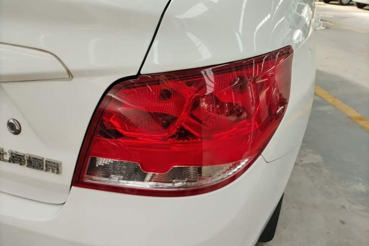 Used Chevrolet Sail 2015 Sail 3 1.3L AMT Ideal Edition Right Rear Taillight