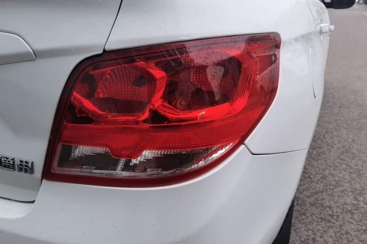 Used Chevrolet Sail 2015 Sail 3 1.5L Manual with Ideal Sunroof Edition Right Rear Taillight