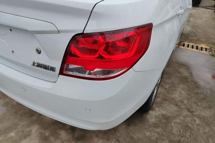 Used Chevrolet Sail 2015 Sail 3 1.5L Manual with Ideal Sunroof Edition Right Rear Taillight