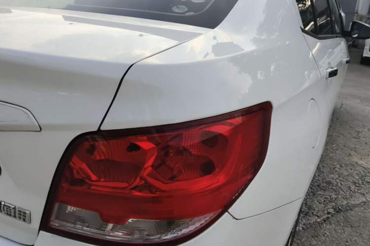 Used Chevrolet Sail 2015 Sail 3 1.5L Manual with Ideal Sunroof Edition Right Rear Taillight