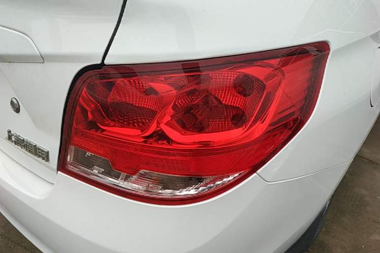 Used Chevrolet Sail 2015 Sail 3 1.5L Manual with Ideal Sunroof Edition Right Rear Taillight
