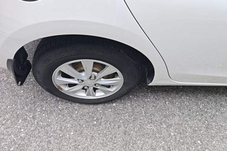 Used Chevrolet Sail 2015 Sail 3 1.5L Manual with Ideal Sunroof Edition Right Rear Wheel Hub