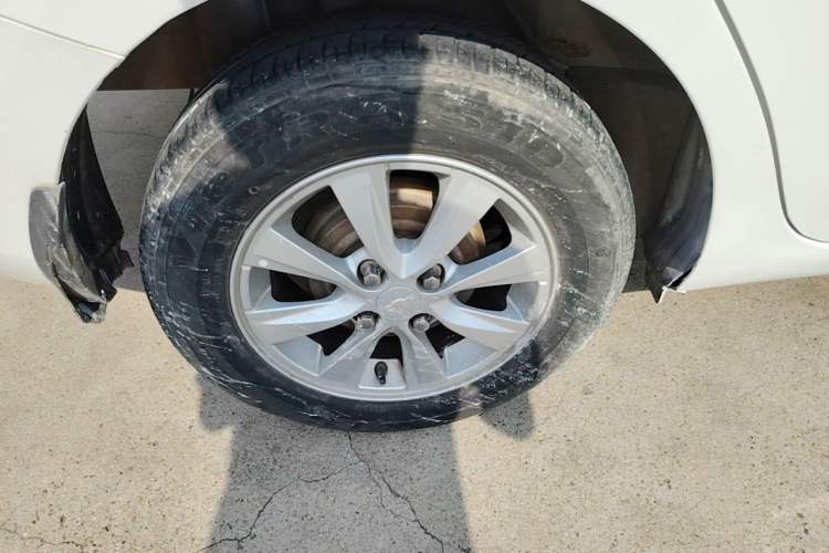 Used Chevrolet Sail 2015 Sail 3 1.3L AMT Ideal Edition Right Rear Wheel Hub