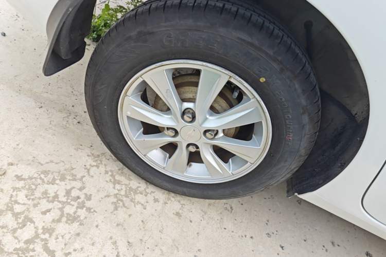 Used Chevrolet Sail 2015 Sail 3 1.3L AMT Ideal Edition Right Rear Wheel Hub