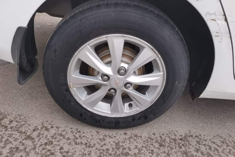 Used Chevrolet Sail 2015 Sail 3 1.5L Manual with Ideal Sunroof Edition Right Rear Wheel Hub