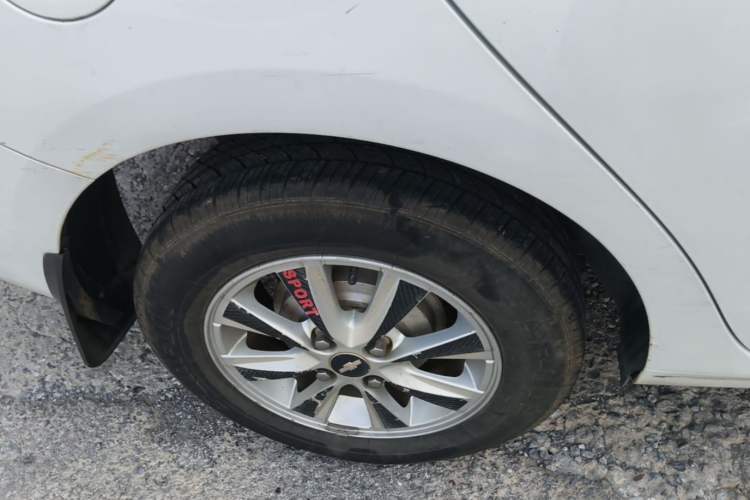 Used Chevrolet Sail 2015 Sail 3 1.5L Manual with Ideal Sunroof Edition Right Rear Wheel Hub