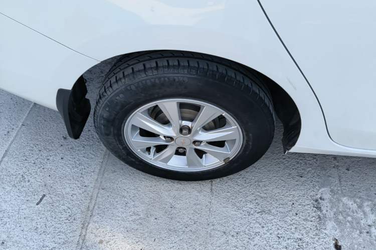 Used Chevrolet Sail 2015 Sail 3 1.3L AMT Ideal Edition Right Rear Wheel Hub