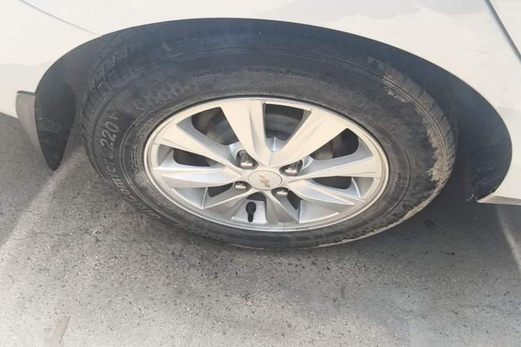 Used Chevrolet Sail 2015 Sail 3 1.5L Manual with Ideal Sunroof Edition Right Rear Wheel Hub