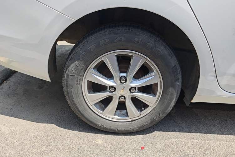 Used Chevrolet Sail 2015 Sail 3 1.5L Manual with Ideal Sunroof Edition Right Rear Wheel Hub