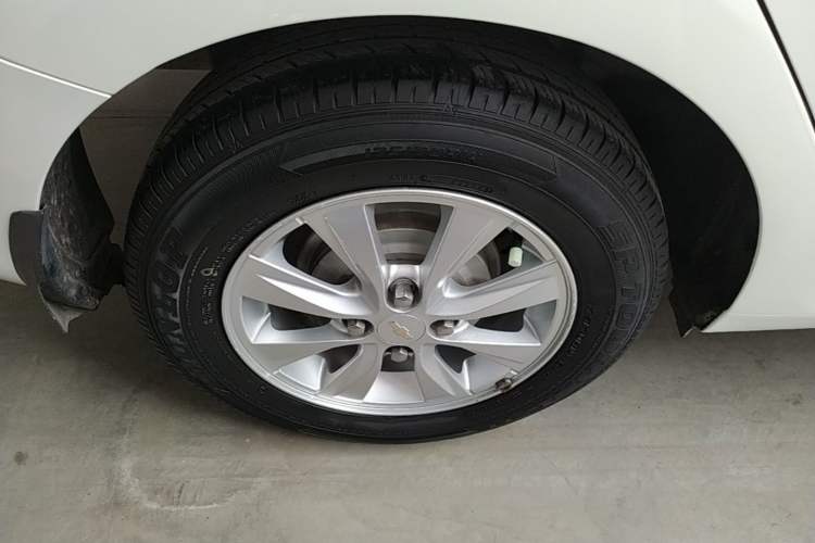 Used Chevrolet Sail 2015 Sail 3 1.5L Manual with Ideal Sunroof Edition Right Rear Wheel Hub