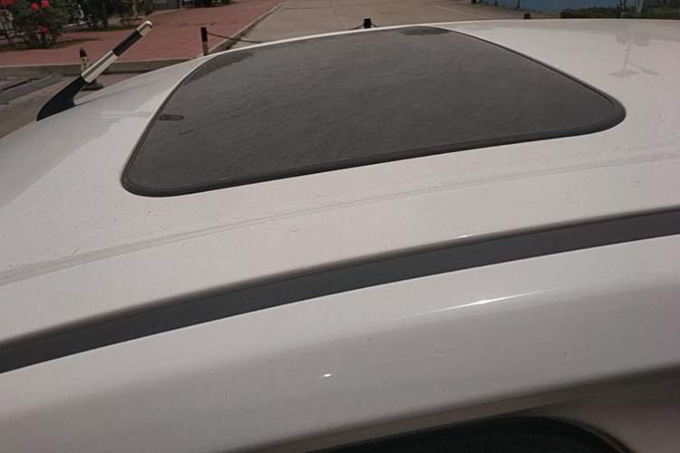 Used Chevrolet Sail 2015 Sail 3 1.5L Manual with Ideal Sunroof Edition Roof