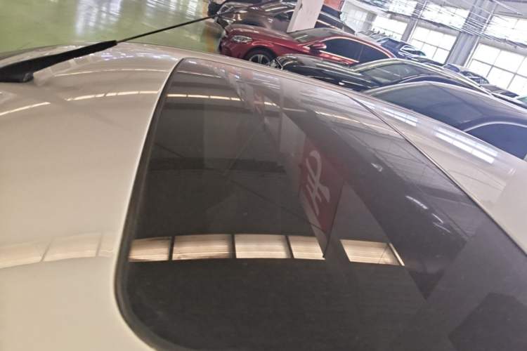 Used Chevrolet Sail 2015 Sail 3 1.5L Manual with Ideal Sunroof Edition Roof