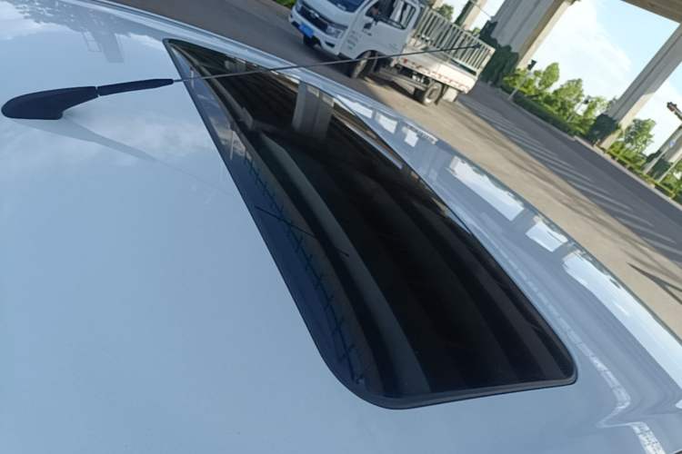 Used Chevrolet Sail 2015 Sail 3 1.5L Manual with Ideal Sunroof Edition Roof